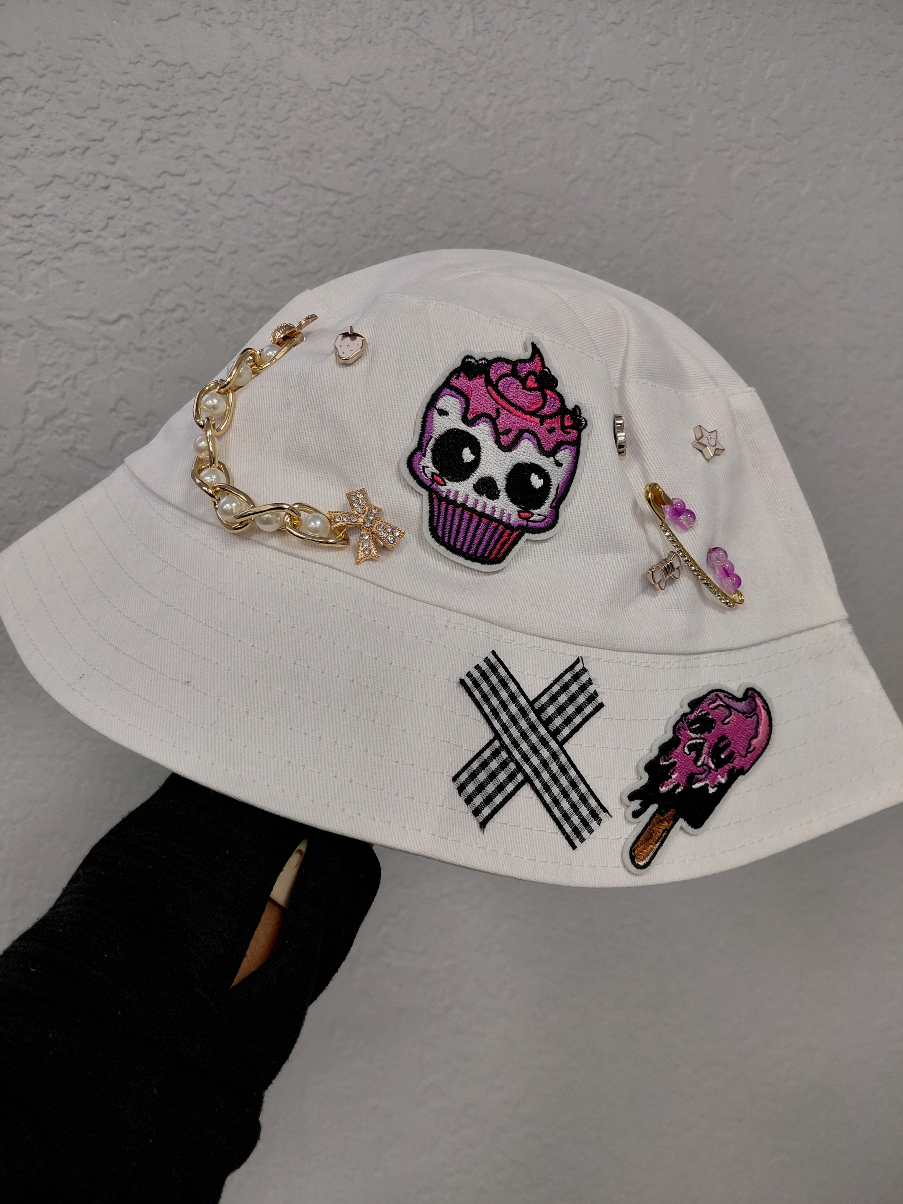 Bucket Hat